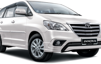 Sewa mobil Toyota Innova Grand di labuan bajo