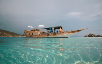 SAILING KOMODO TOUR