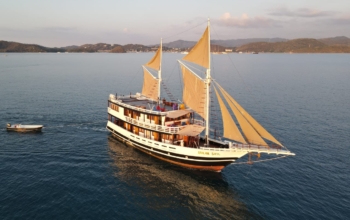 Open Trip 3D/2N Komodo by Sukha Sail Luxury Phinisi